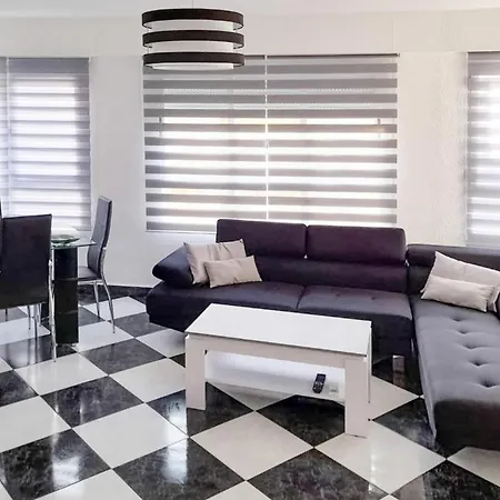 Cozy In Grau I Platja With Wifi Apartment Playa de Gandia